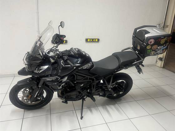 TRIUMPH TIGER EXPLORER XCX TRIUMPH TIGER EXPLORER XCX